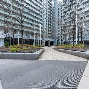 Planurstay - 2br & 2bth At 300 Front Street West Apartment Toronto