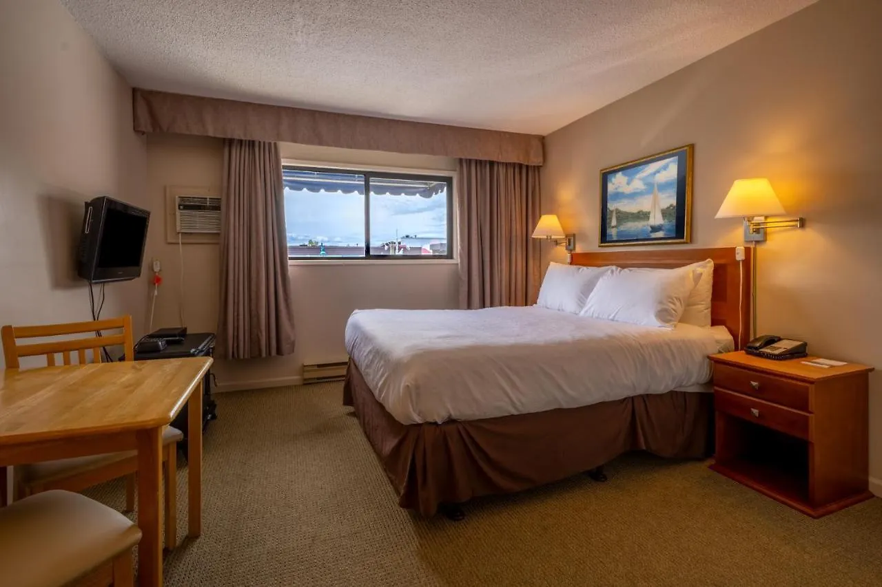 Hotel Sidney Waterfront Inn & Suites