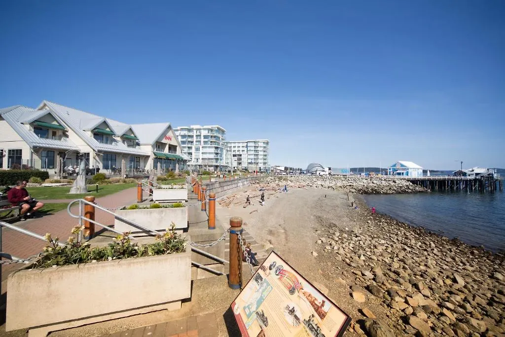 Sidney Waterfront Inn & Suites 3*,  Canada